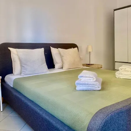 Апартаменты Leon's Cozy Саранда