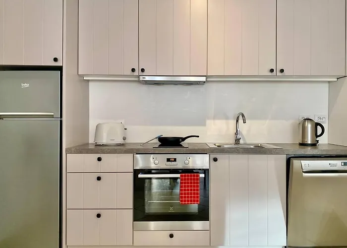 Leon's Cozy Апартаменты *