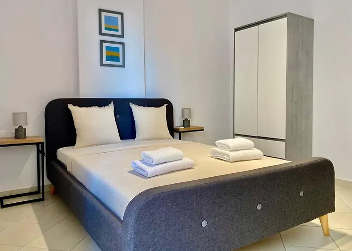 Апартаменты Leon's Cozy Саранда